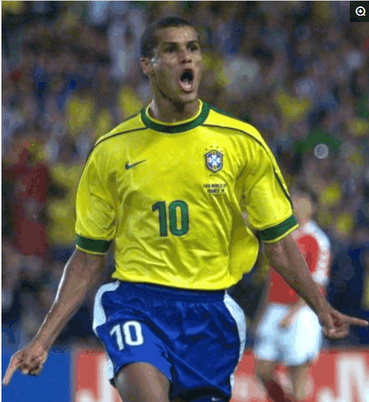 来自三点 来自三点